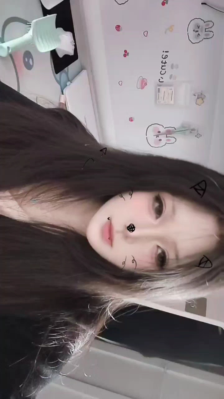这一帧有点吵闹头像