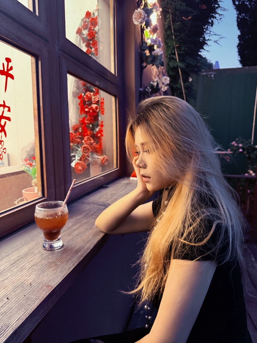 旷野头像